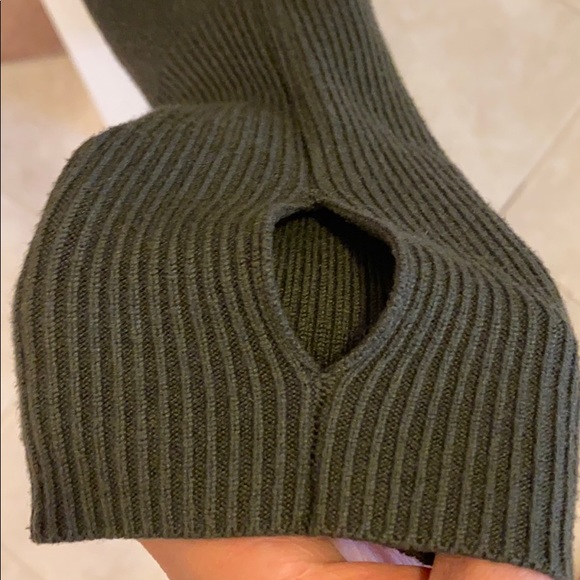 Lululemon Green Cardigan. Size Small - Picture 4 of 6